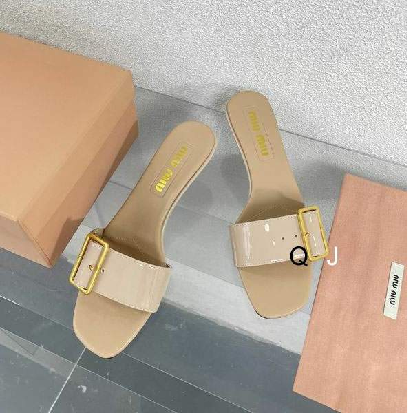 Picture of Miumiu Shoes _SKUMiuMiusz35-40618025.5CMXJ0601